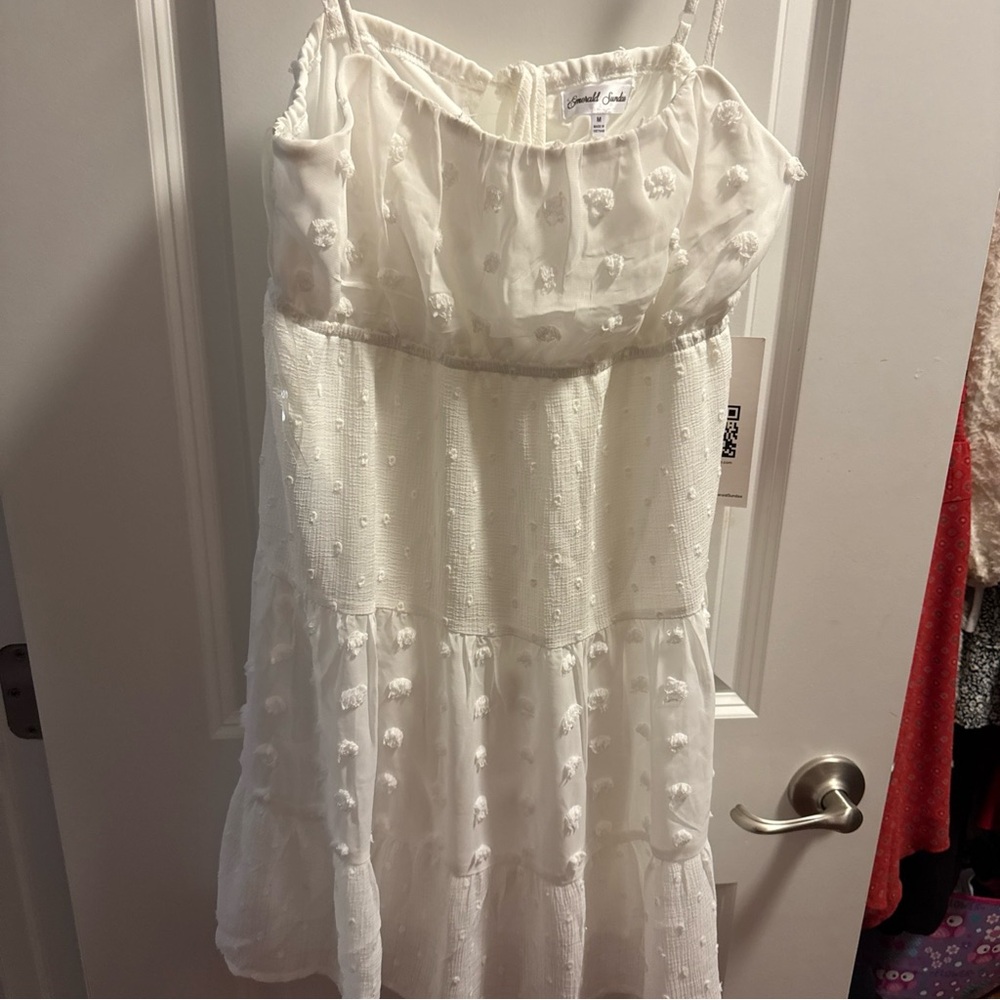 Chic White Textured Dress